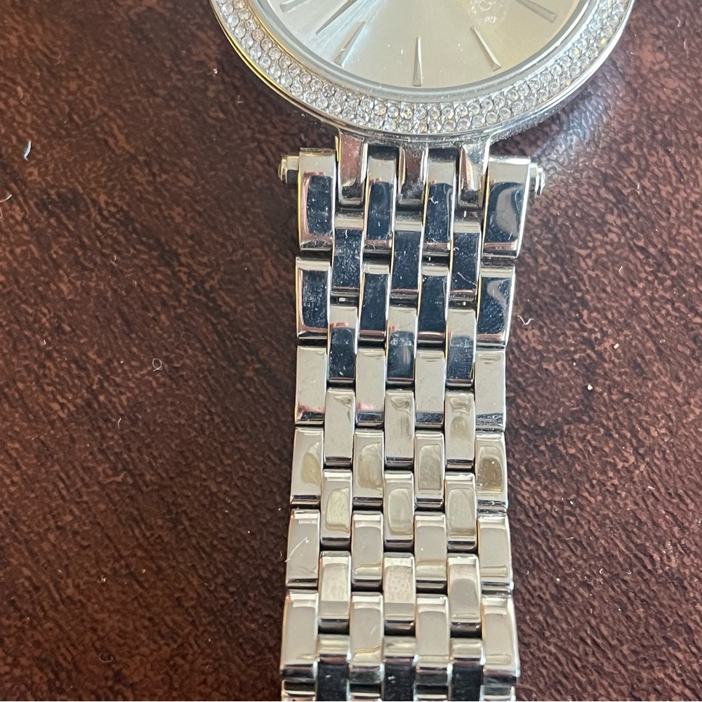 Michael Kors Darci Watch - Picture 5 of 11